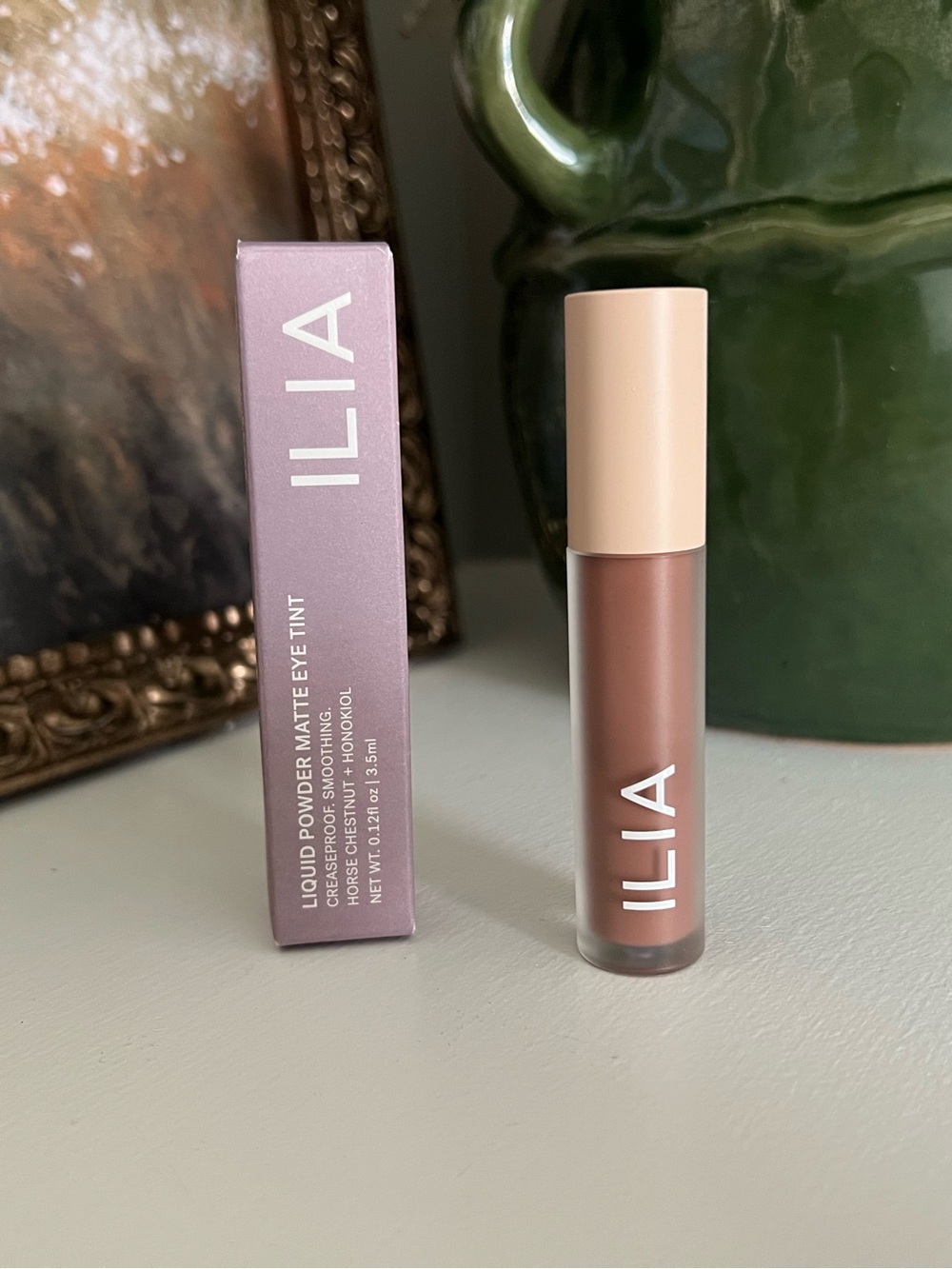 ILIA Liquid Powder Matte Eye Tint in shade "tannin”